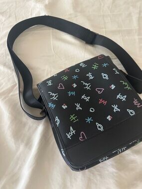 Black Print Crossbody Bag